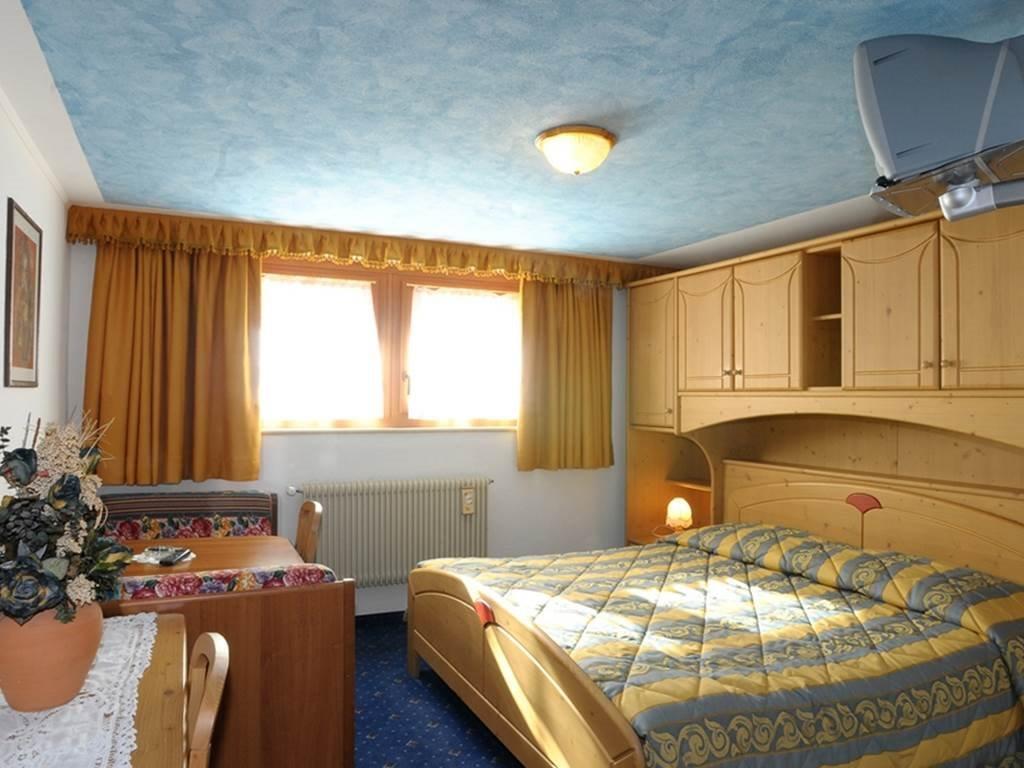 Hotel Pordoi - Fam Furgler アラッバ エクステリア 写真